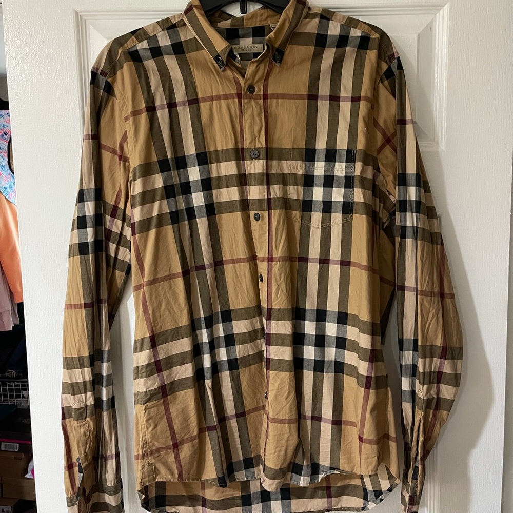 Burberry Shirt. Men’s Large